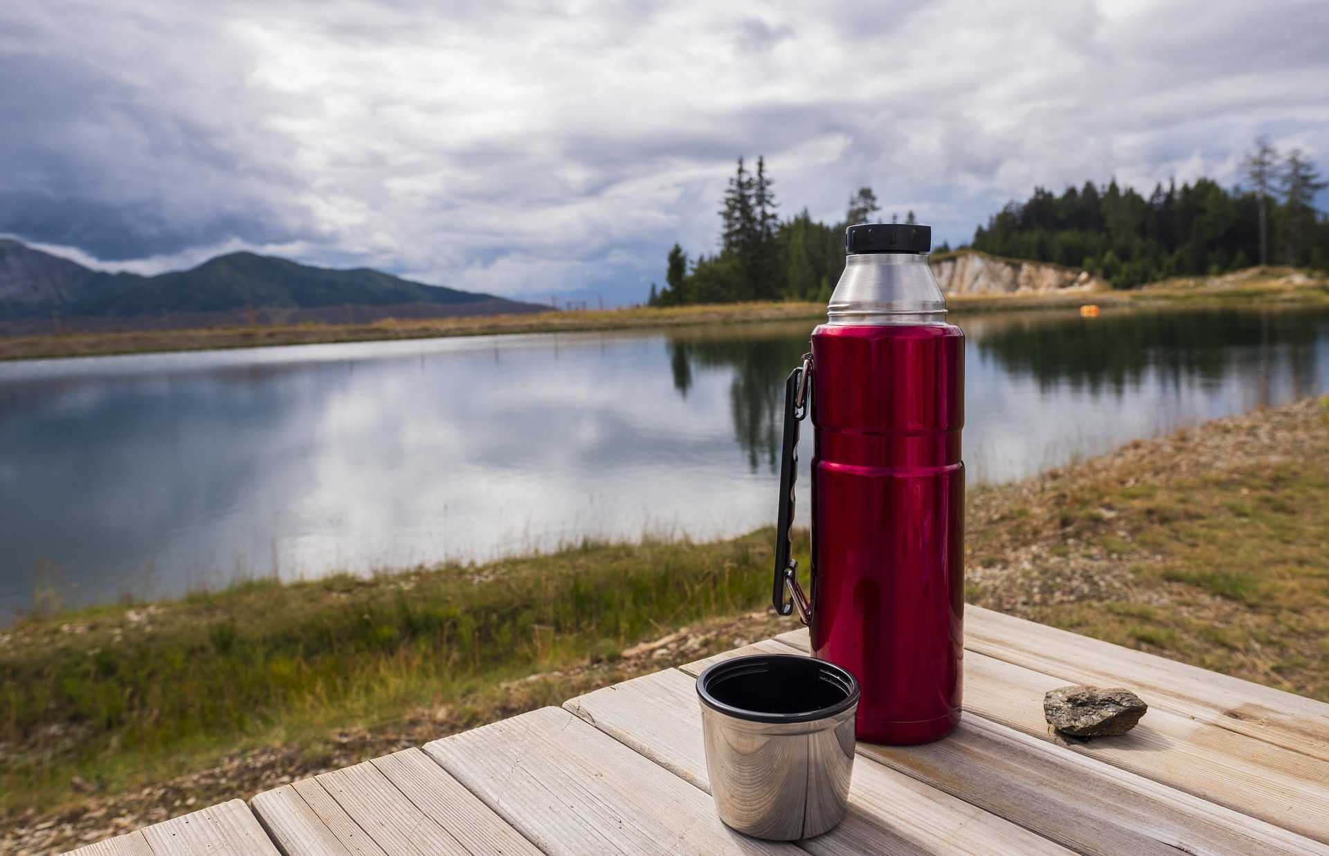 digital nomad thermal mug in nature