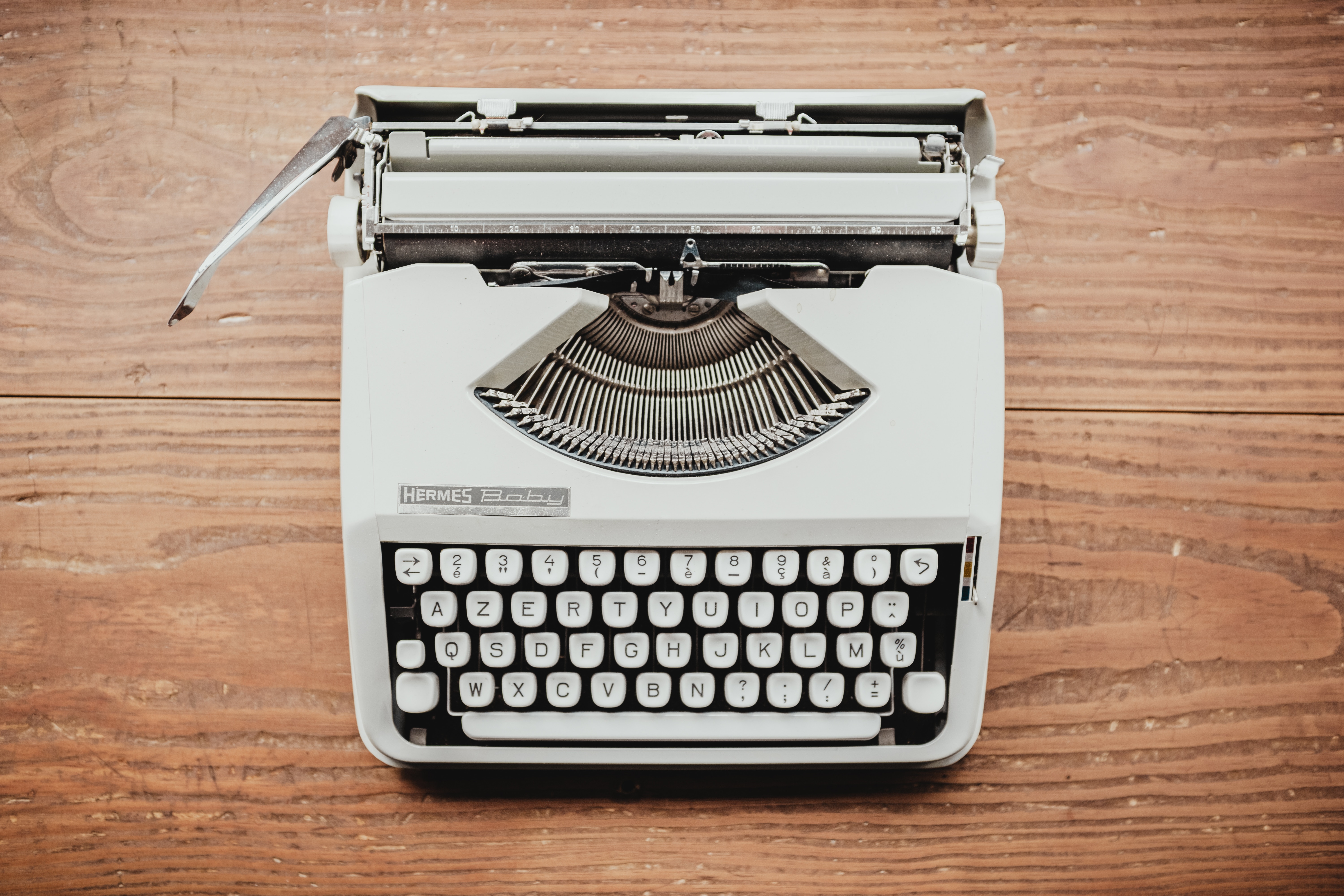 typewriter for journalists