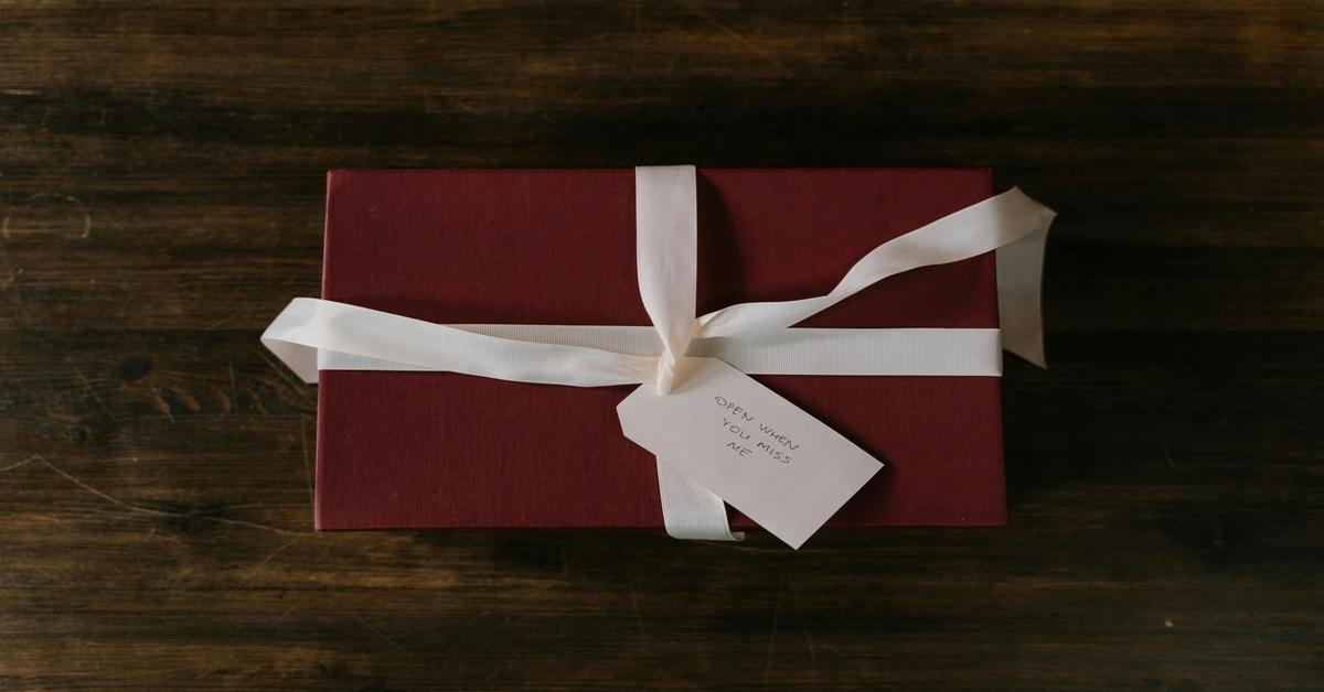 30 Best Coworker Birthday Wishes to Make Their Day Special