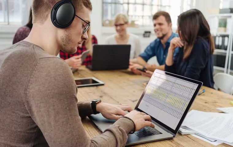 11 Best Noise Cancelling Apps & Software in 2026