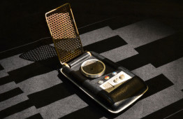 bluetooth communicator for digital nomads